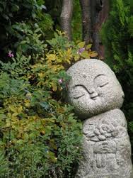 Statut en pierre et nature - Rituel de deuil